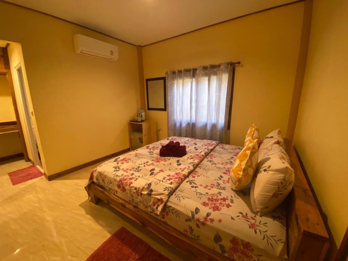 Baan Panseng Bungalow Ko Kut Екстериор снимка