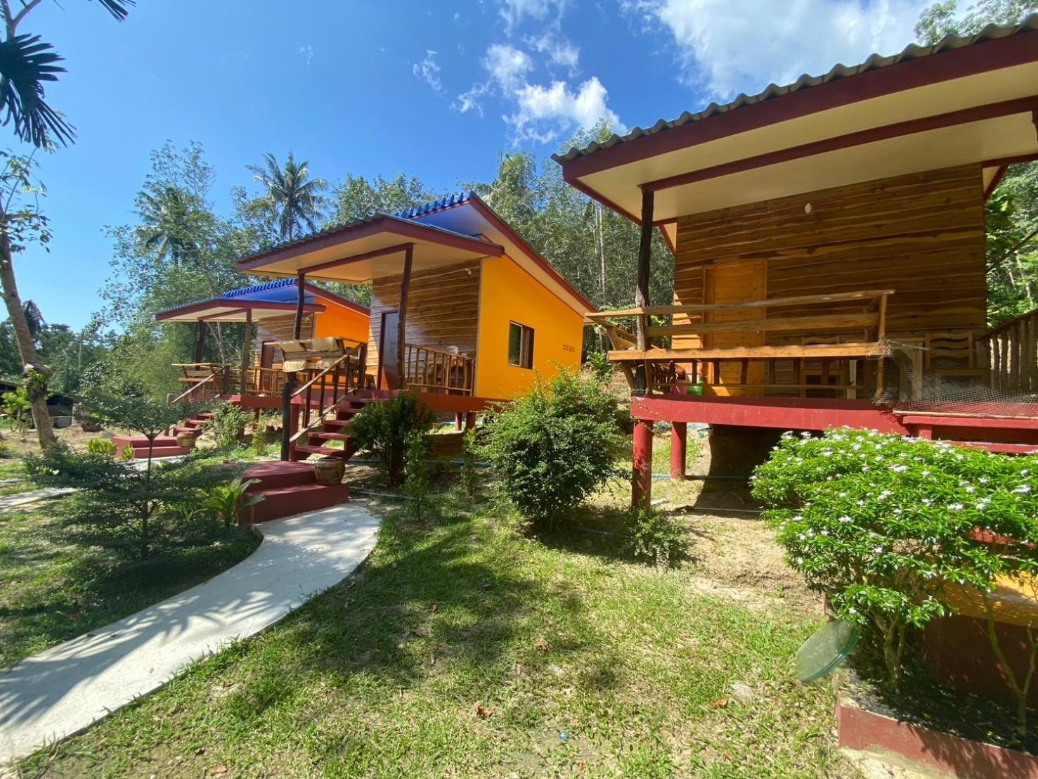 Baan Panseng Bungalow Ko Kut Екстериор снимка