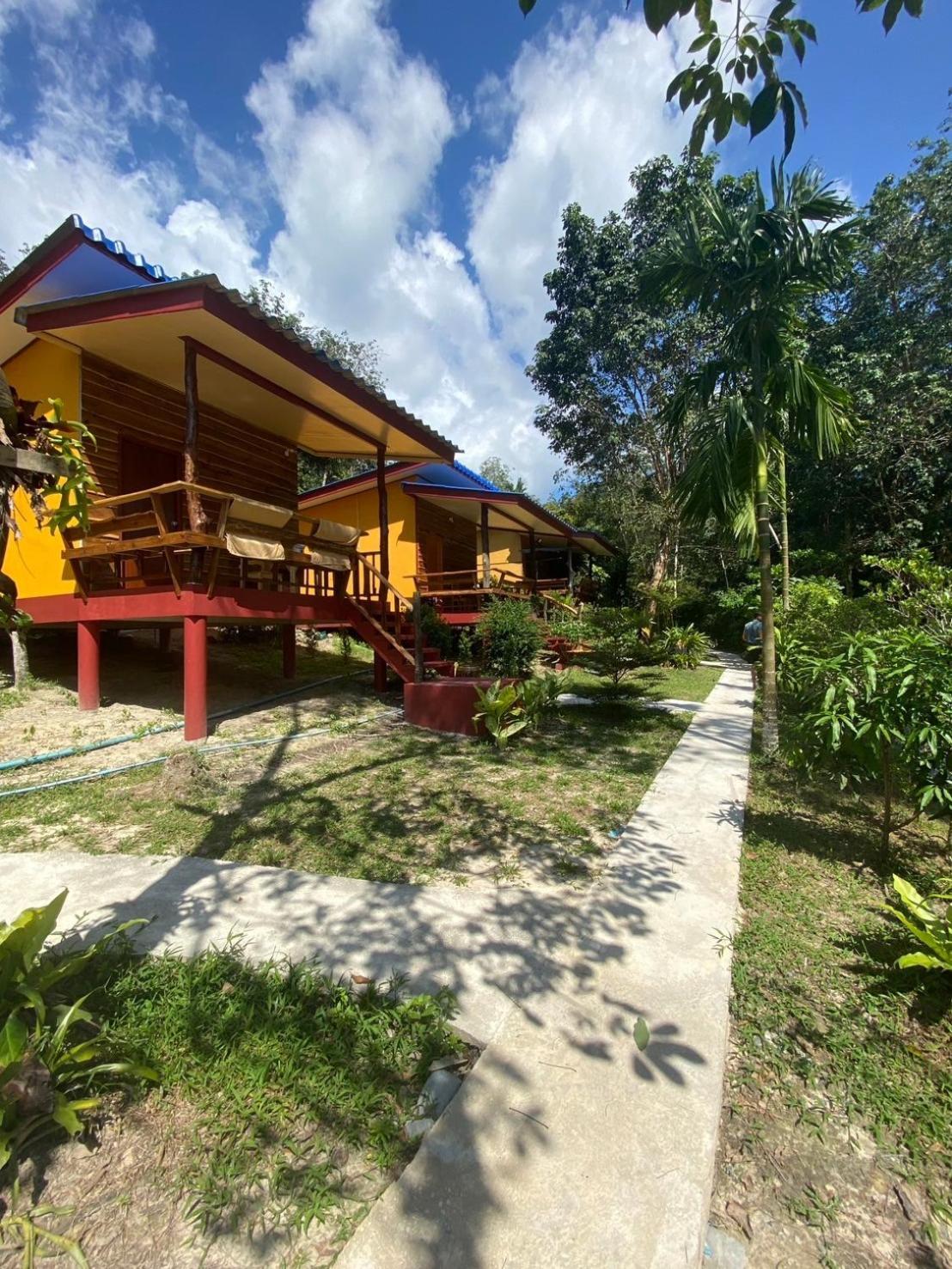 Baan Panseng Bungalow Ko Kut Екстериор снимка