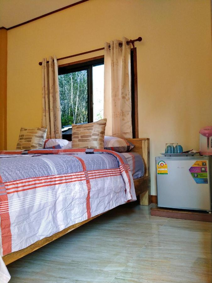 Baan Panseng Bungalow Ko Kut Екстериор снимка